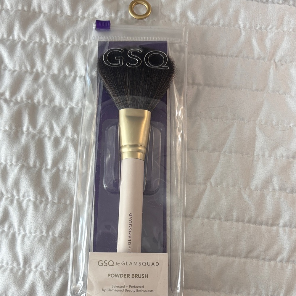 Powder Brush - Gold and White